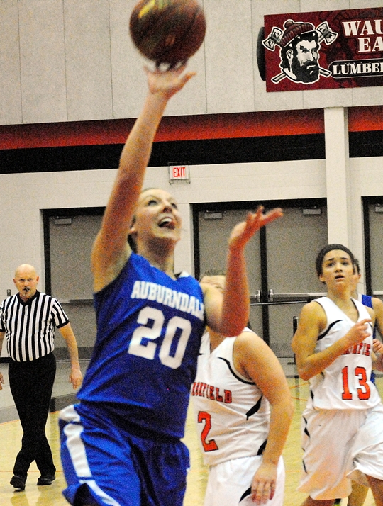 Auburndale's Mikayla Jankowski drives in for a layup during Thursday's girls basketball game at Marshfield High School. (Photo by Paul Lecker/MarshfieldAreaSports.com)