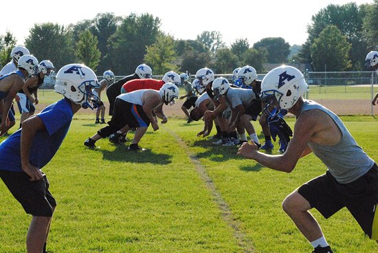The Auburndale football team works on punt coverage and return during a recent practice at Auburndale High School. (Photo by Paul Lecker/MarshfieldAreaSports.com)