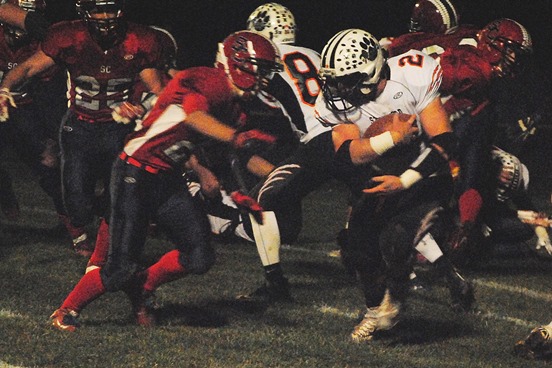 Stratford running back Kam Bornbach returns this season after rushing for 752 yards and 11 touchdowns in Marawood Conference play in 2015. (Photo by Paul Lecker/MarshfieldAreaSports.com)